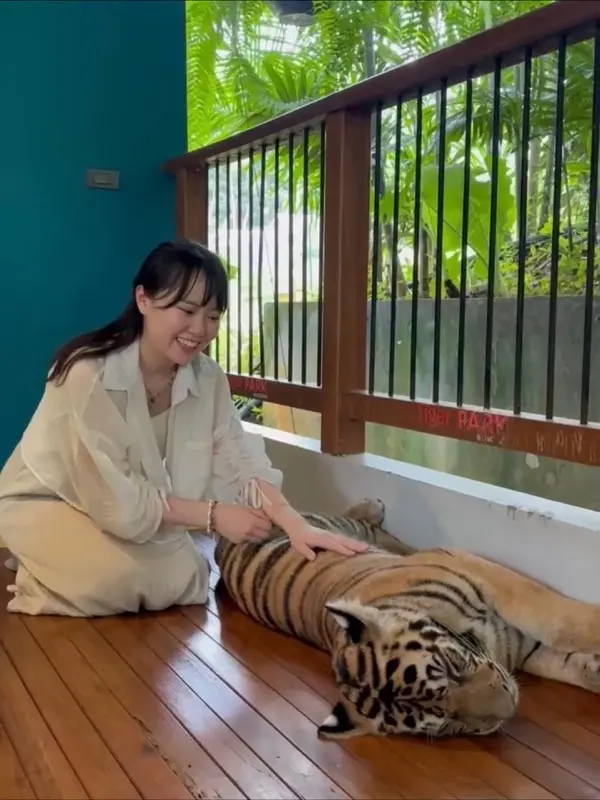 DEN staff member Kurumi